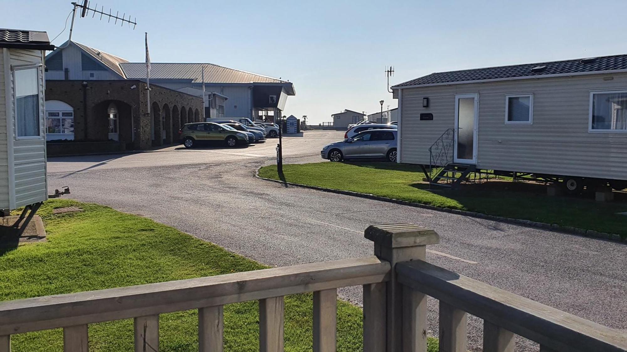 Carnaby Holiday Caravan, West Sands, Селси Екстериор снимка
